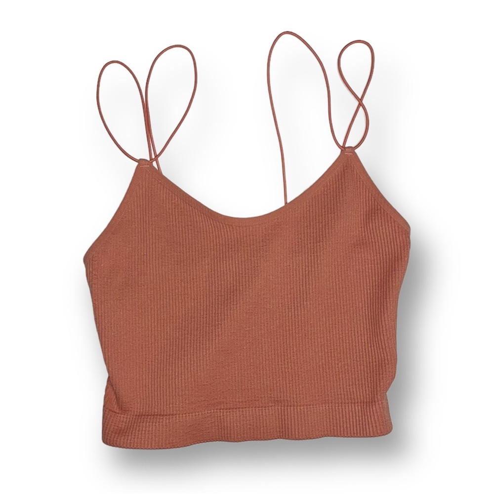 Pink cropped tank top. Fits like a S/XS.
